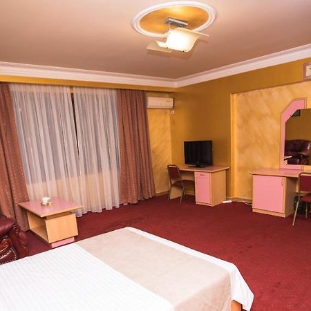 Nor Dzoraberd Hotel Complex Erevan Exterior foto