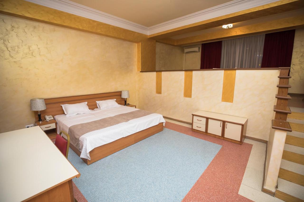 Nor Dzoraberd Hotel Complex Erevan Exterior foto